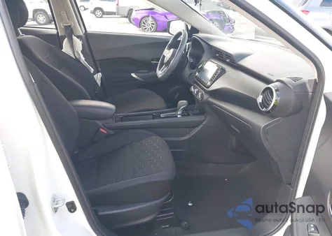 2023 Nissan Kicks Sv z USA, uszkodzony, nr VIN 3N1CP5CV7PL520824